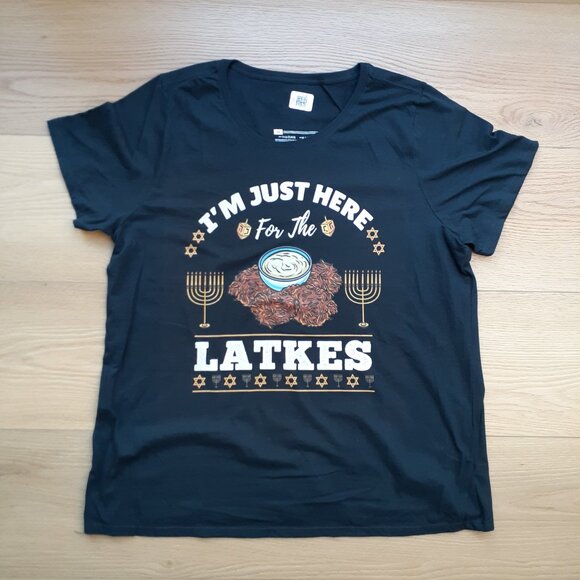I'm Just Here for the Latkes - New Women's Plus 2X Black T-Shirt - Picture 4 of 4
